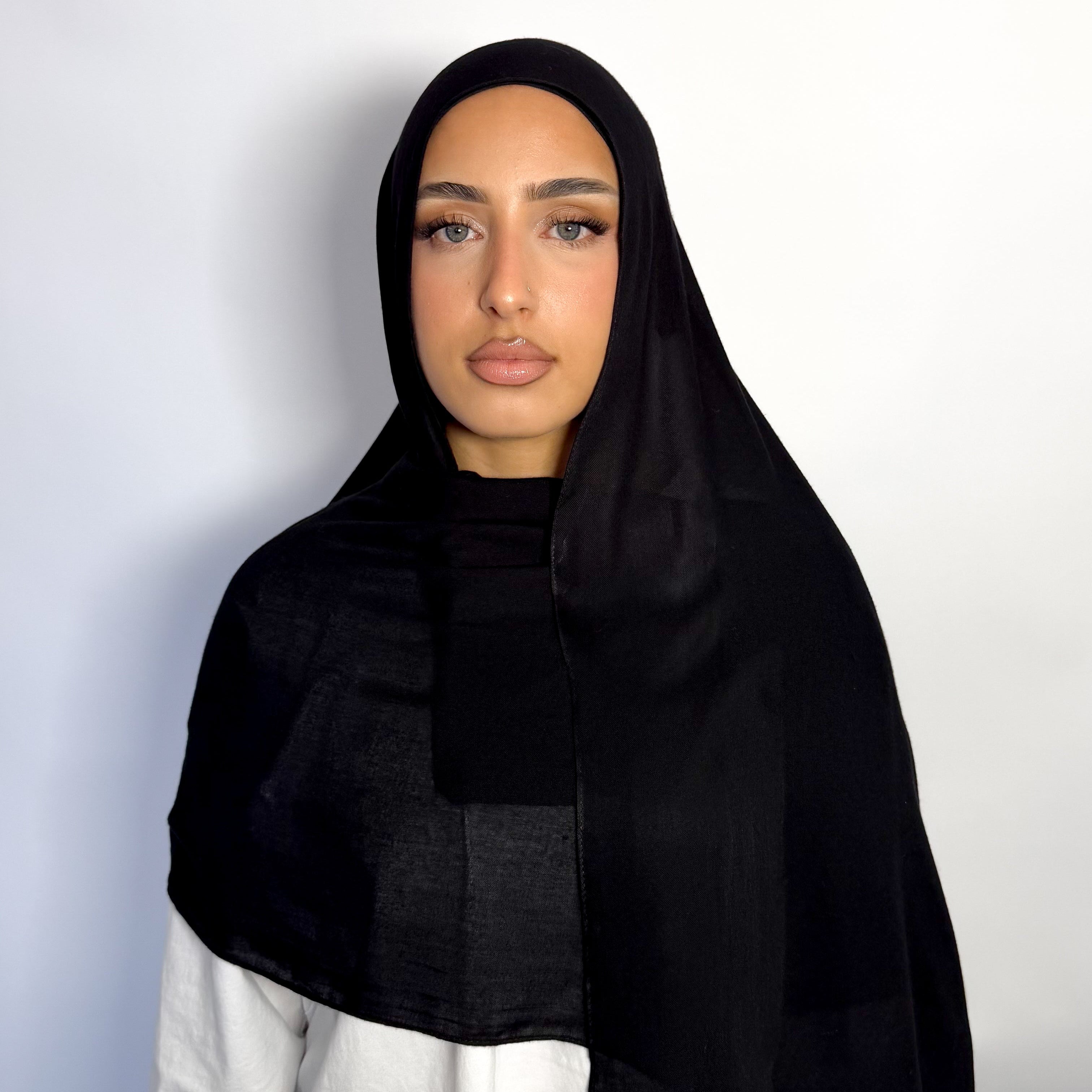 Black - Modal Essentiel